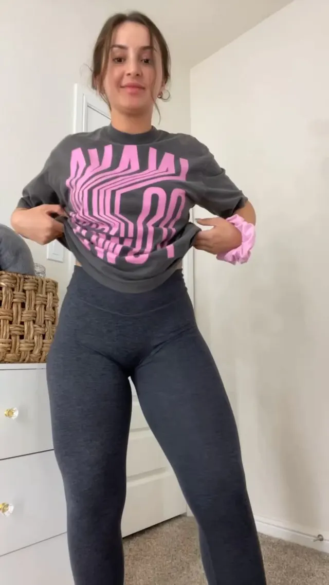 natural college girl