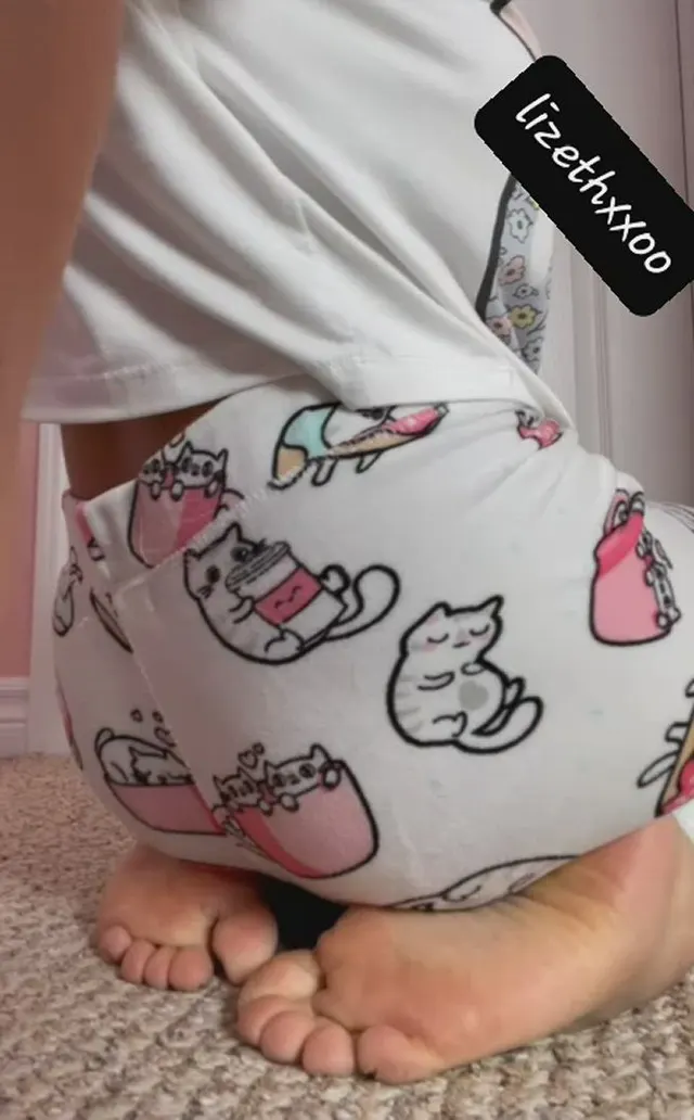 Let me sit my Latina pussy on your face please.