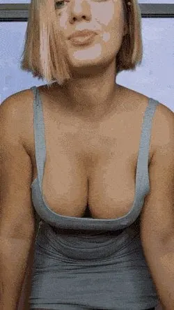 even my dress is sport, today is leg day)