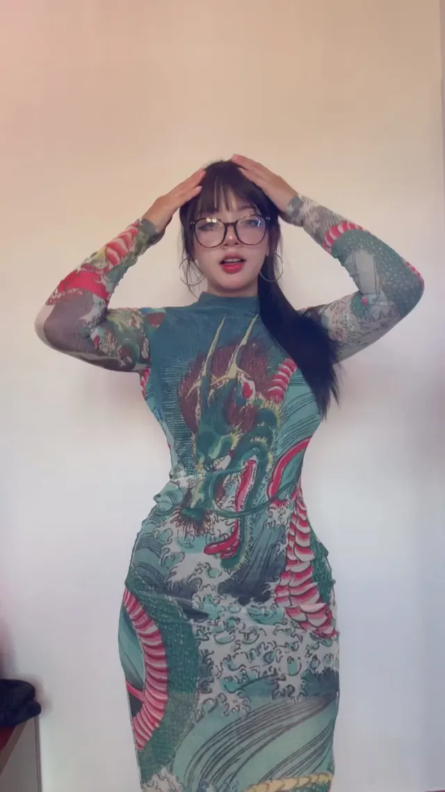 Glasses and ponytail  are the perfect combo