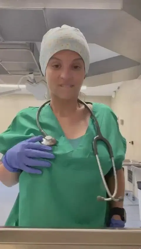 Would you fuck a nurse you met on Reddit ? F43