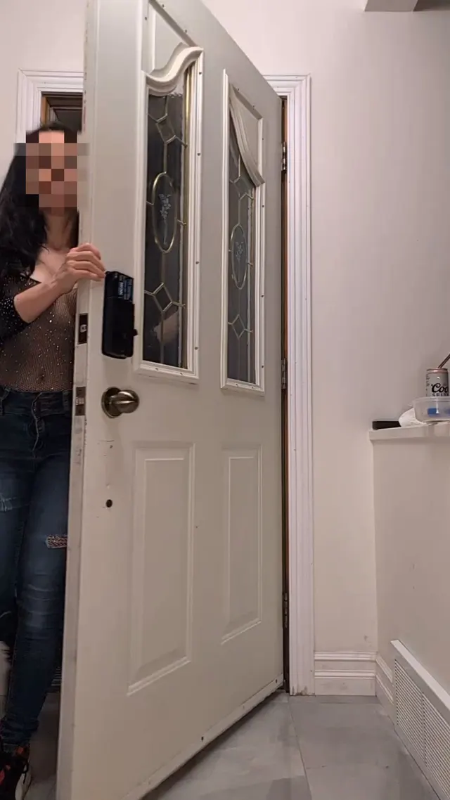 I went out with the girls and that's how my ass looks like at the end of the night