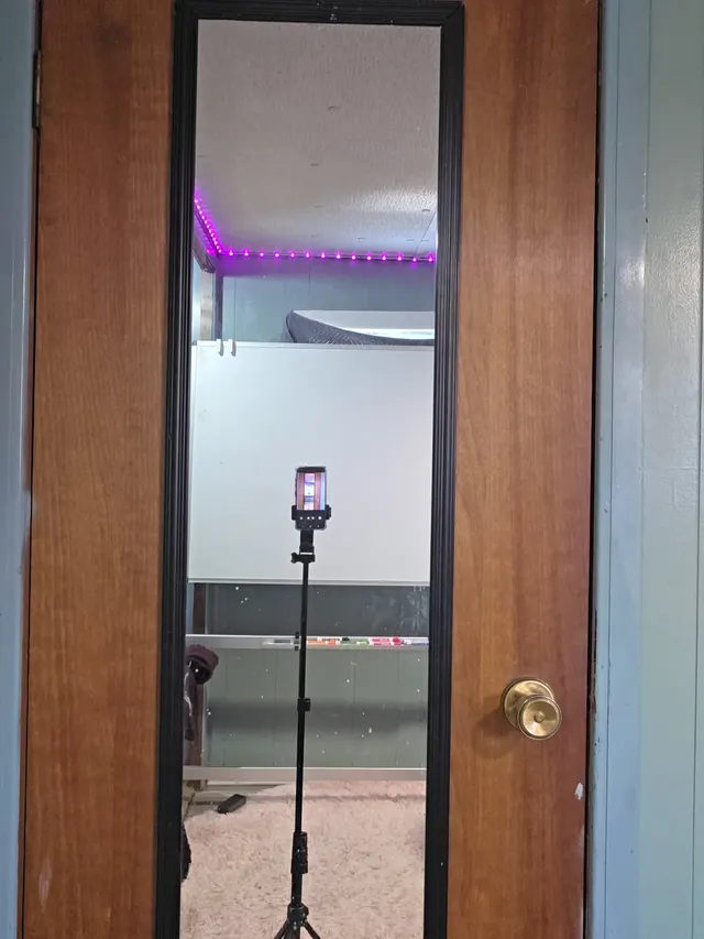 I mean there's 2 kinds of sausage