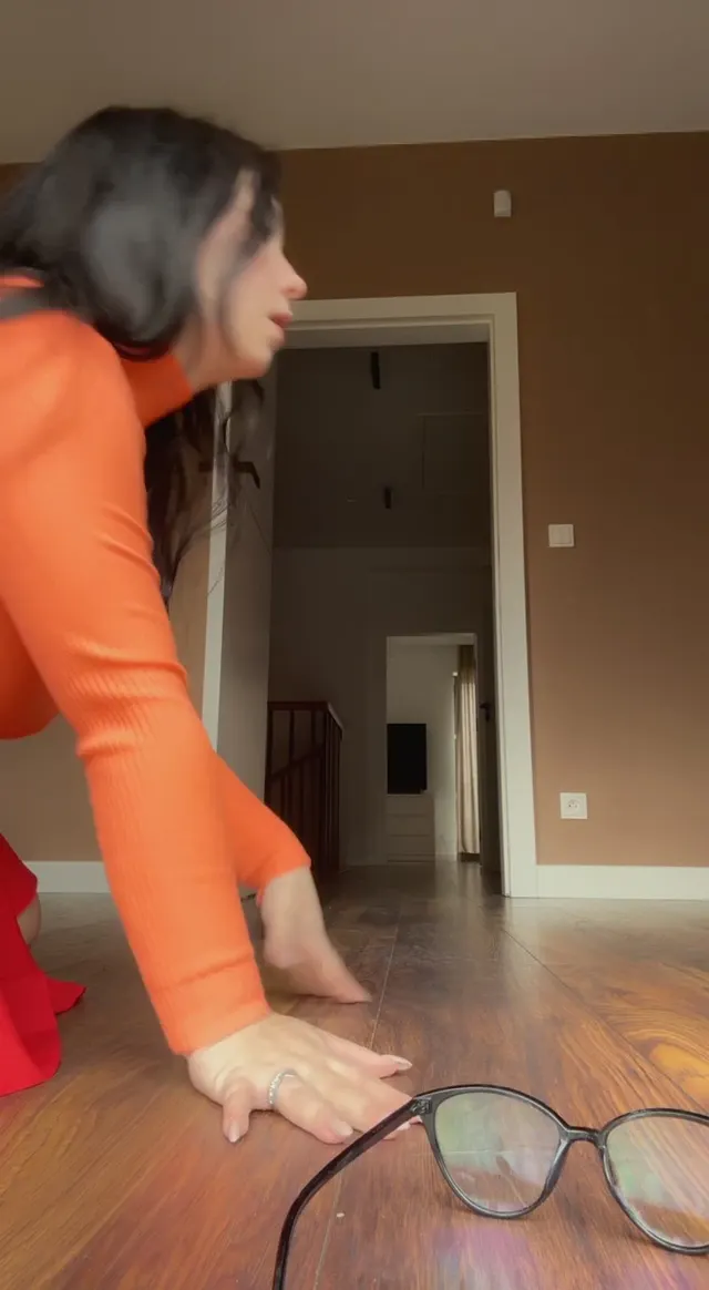 Oh no! I’ve lost my glasses! [F]