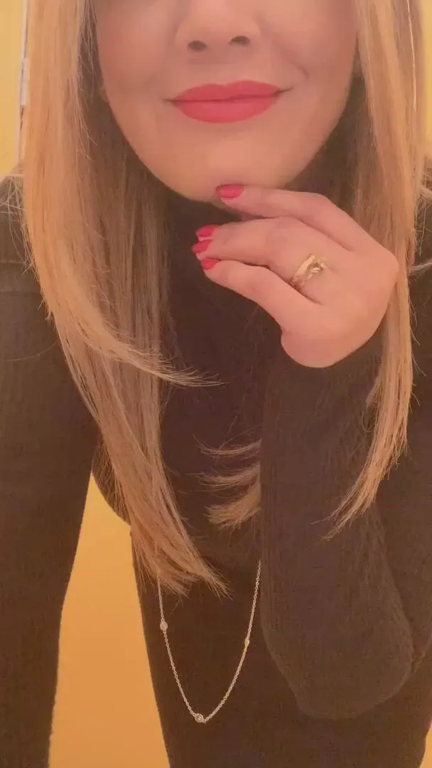 Let’s schedule a late meeting and will bend over you to fill me up!