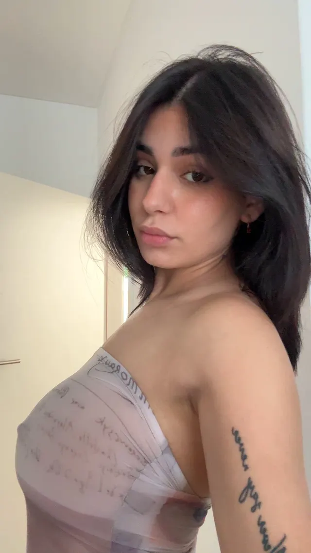 “Come over… I might just drive you wild 😏”