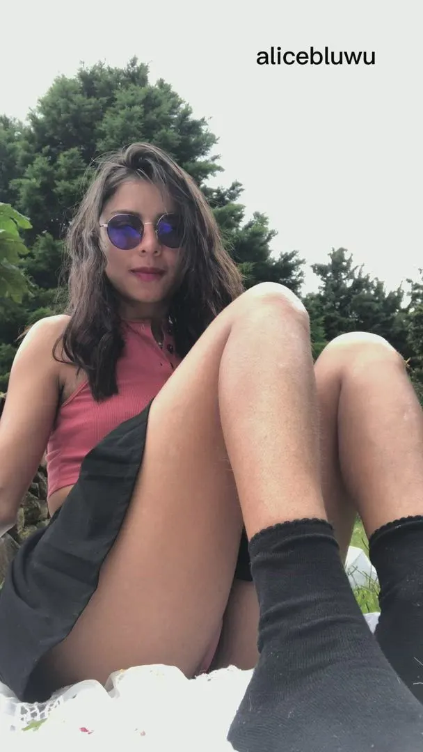 Lol it's a nice picture, right?