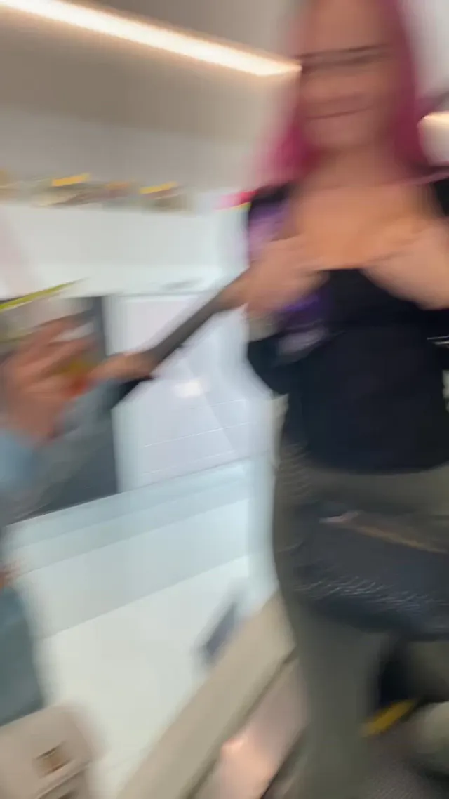 Always putting on a show at the mall 