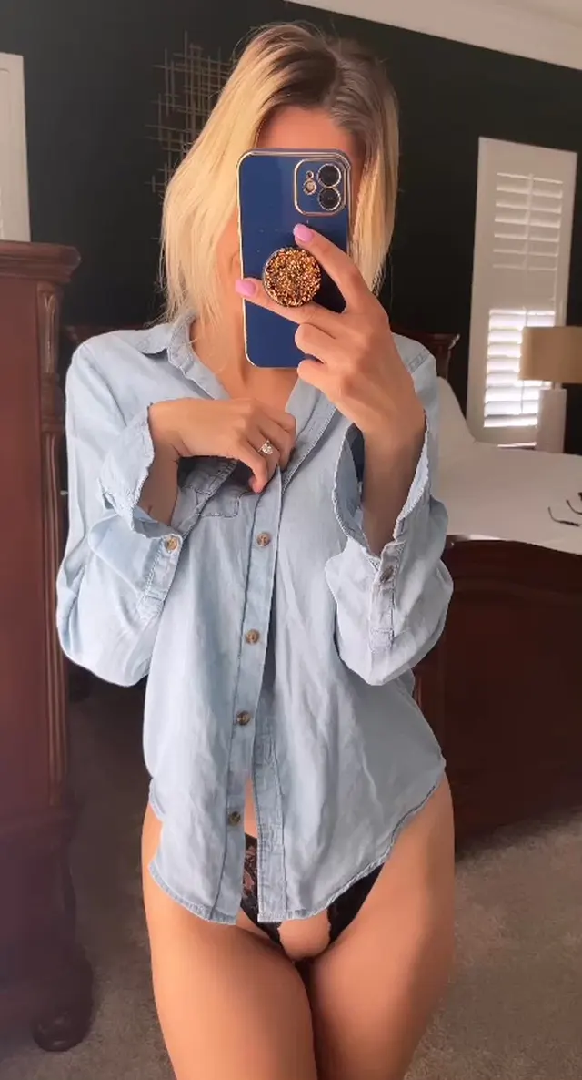 Born in the 80s and absolutely still cum worthy..