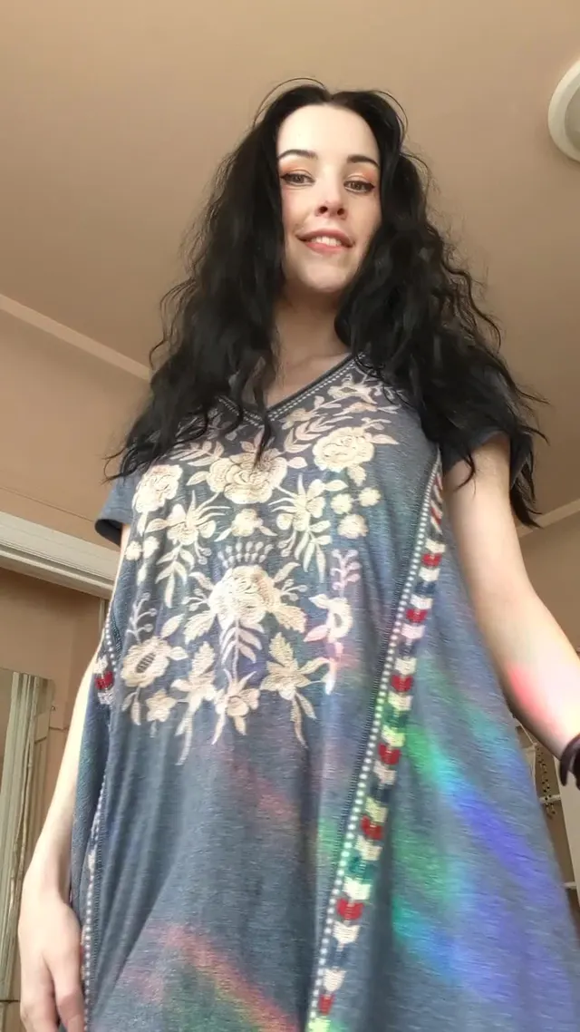 please wear sunglasses before boarding this ride