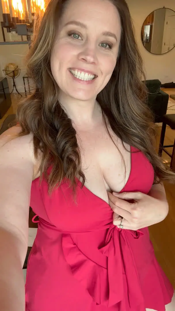 It’s summer dress weather and the girls are out. 42(f)