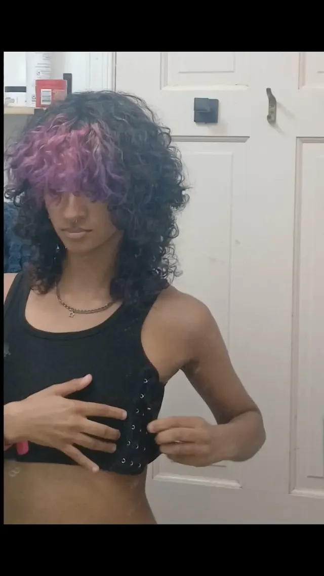 Lets undress together? (FTM)