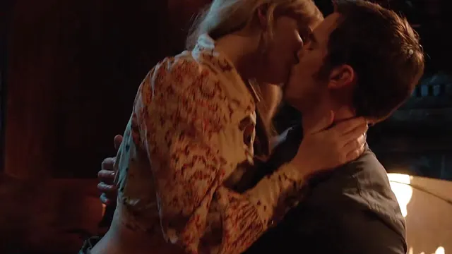 Female Comicbook Heroes on/off