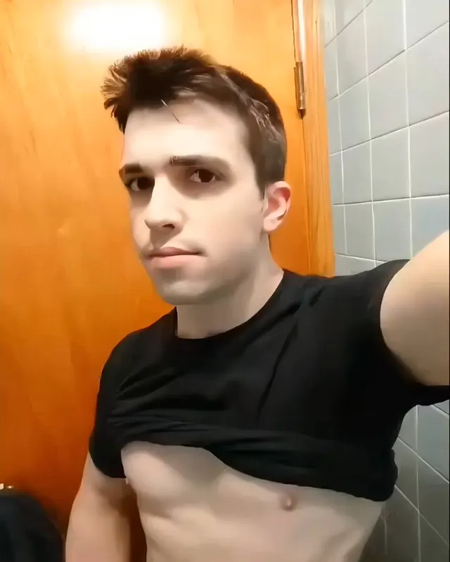 I rarely post here. Would you like to see more? (26)