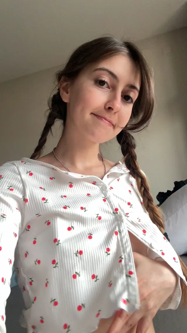 I love my small boobs and embrace their beauty