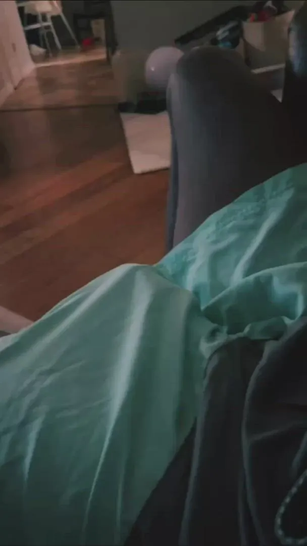 Little video we sent my hubby before the real fun started 😍