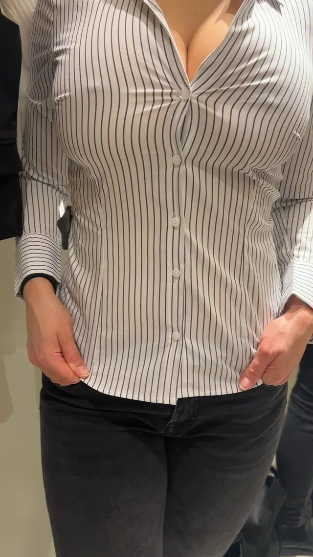 I can feel you're desperate for this last button to give up...