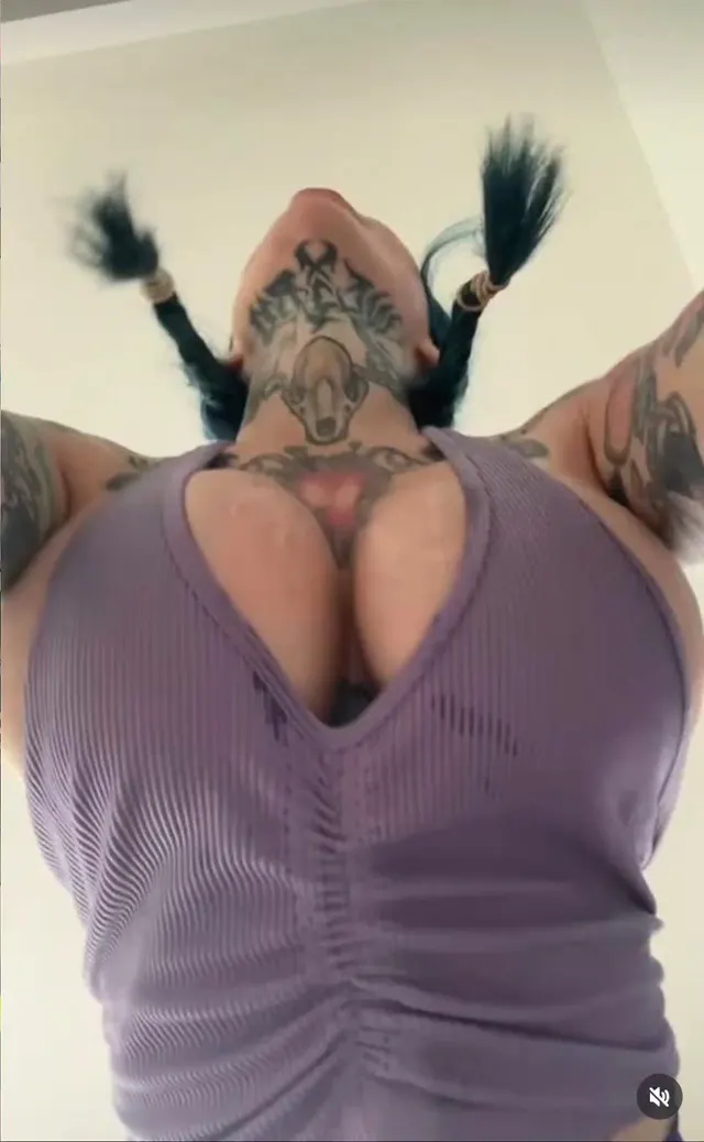 Yoga with Riae