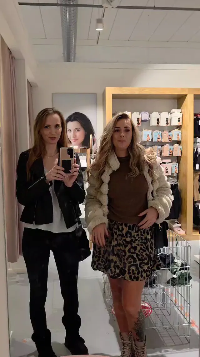 Saggy and bigger Vs Fake and perfect... you choose