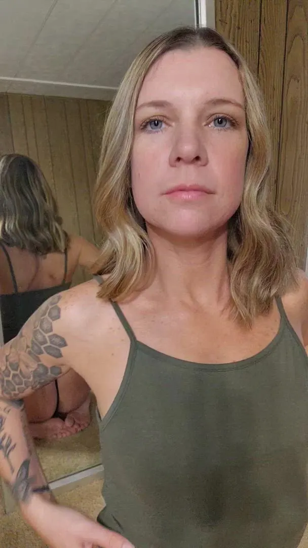 This milf is ready to drain your balls Daddy.