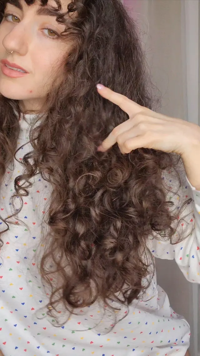This is the longest my curls have ever been. Not in the way though, right?