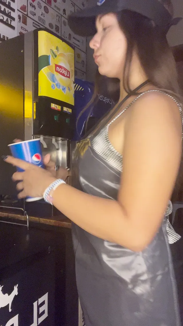 my boss fucked me when he saw me recordig