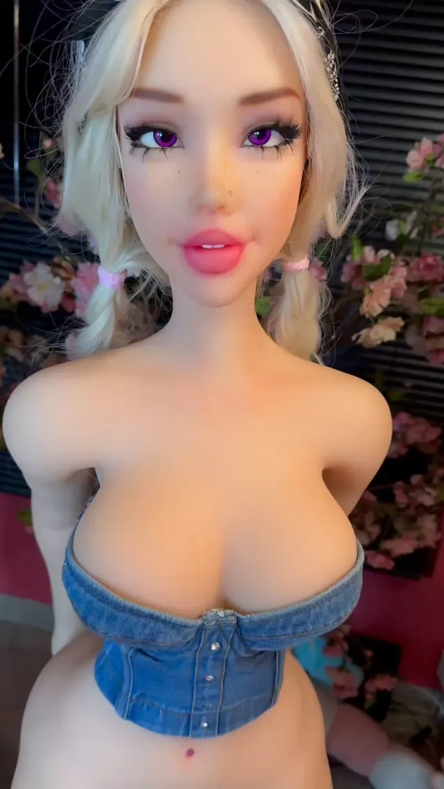 custom made jean top and pussy cleaning, I couldn't help but fuck her