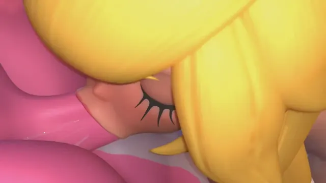 Peach making a mess