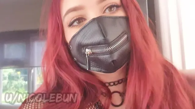 Will you forgive me for breaking eye contact and shoving my boobs in your face? 😔