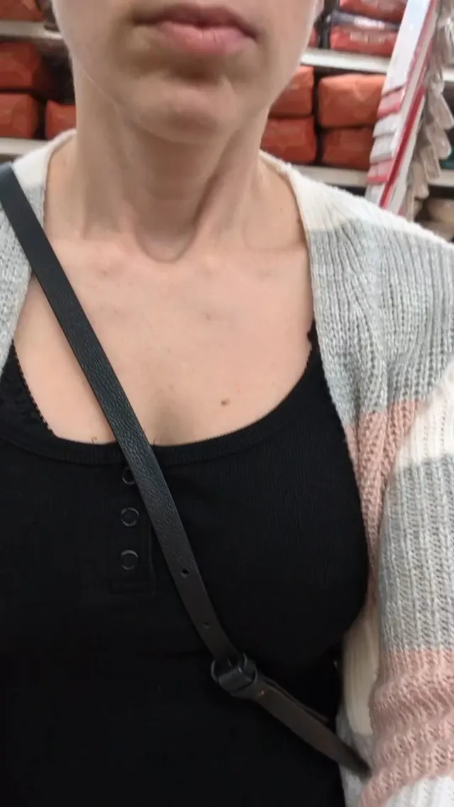 Huge buttplug at the supermarket