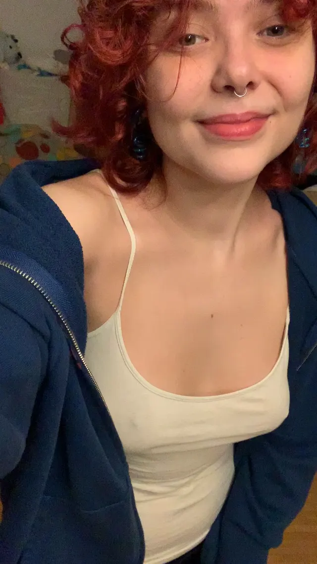 braless tits are a gift to all