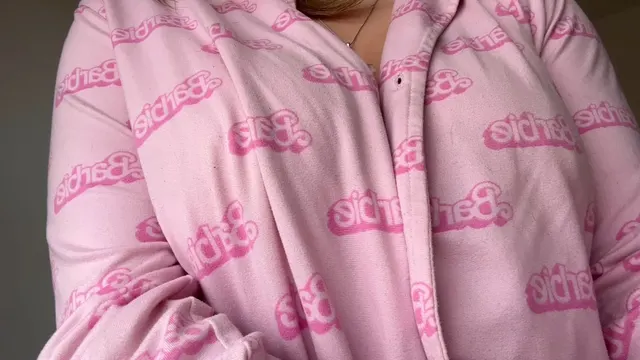 Booooobies... and mine are really nice