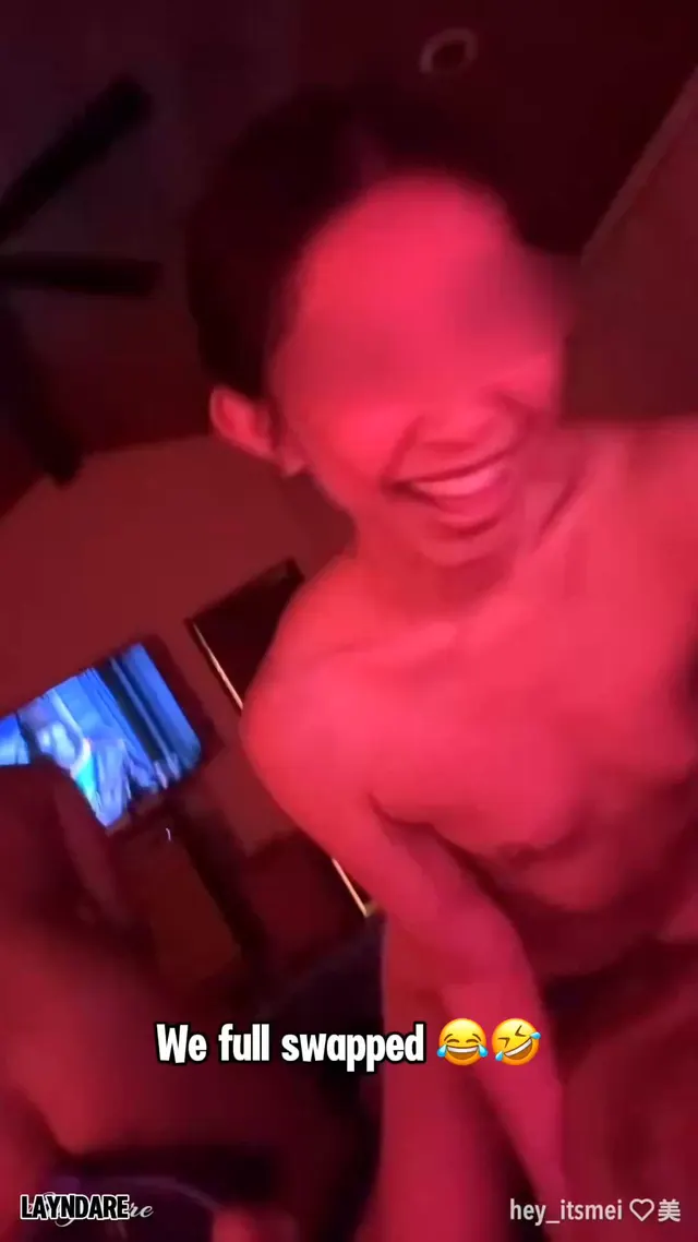 Nude hikes with our gf look a little something like this 😜!! We took the afterparty to our home later that day and my wife and our gf let loose swapping between my cock and our Sybian! What an insane night AND it was her FIRST TIME on a Sybian 🔥