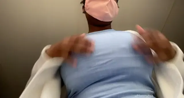 Would you let me ride you? 👅