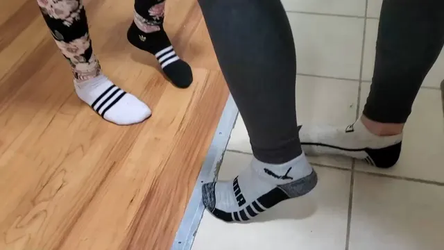 Teen Ballbreakers- PMV