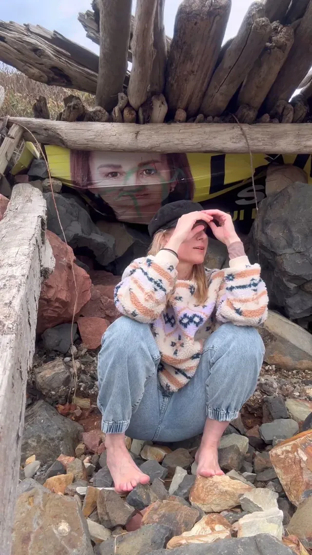 true happiness is found in giving and I love doing a little piss art show for the passing truck drivers… I’m not sure they’re so happy about it?