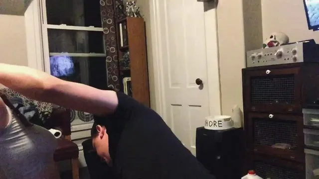 I'll run your entire fuckin life with my big hands 👋🏻😈