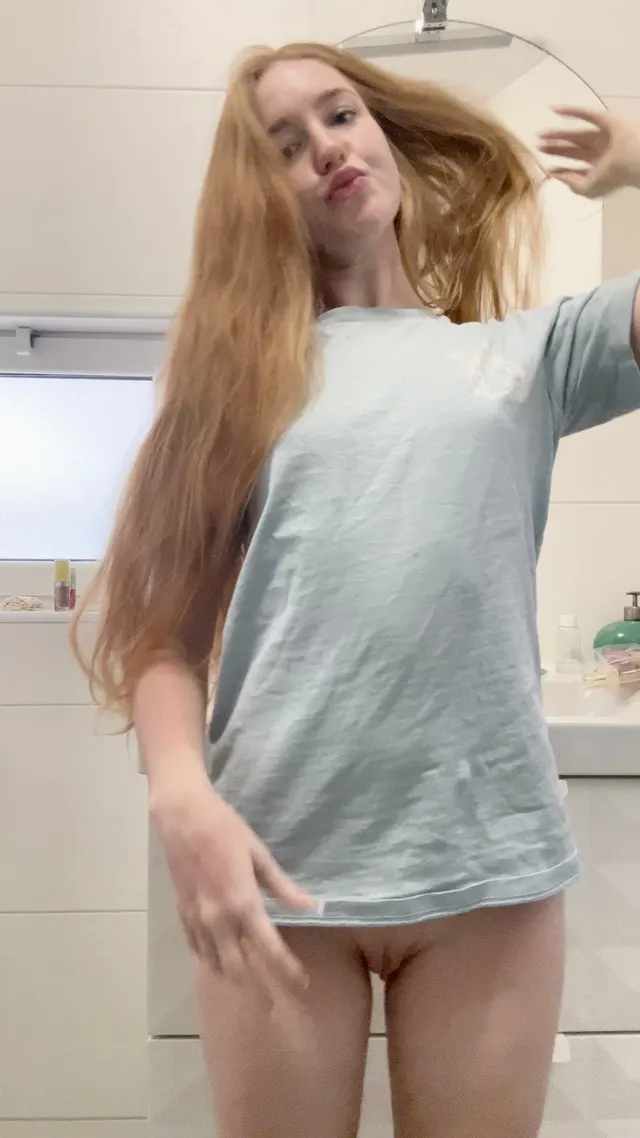 I can’t resist revealing my tiny boobs