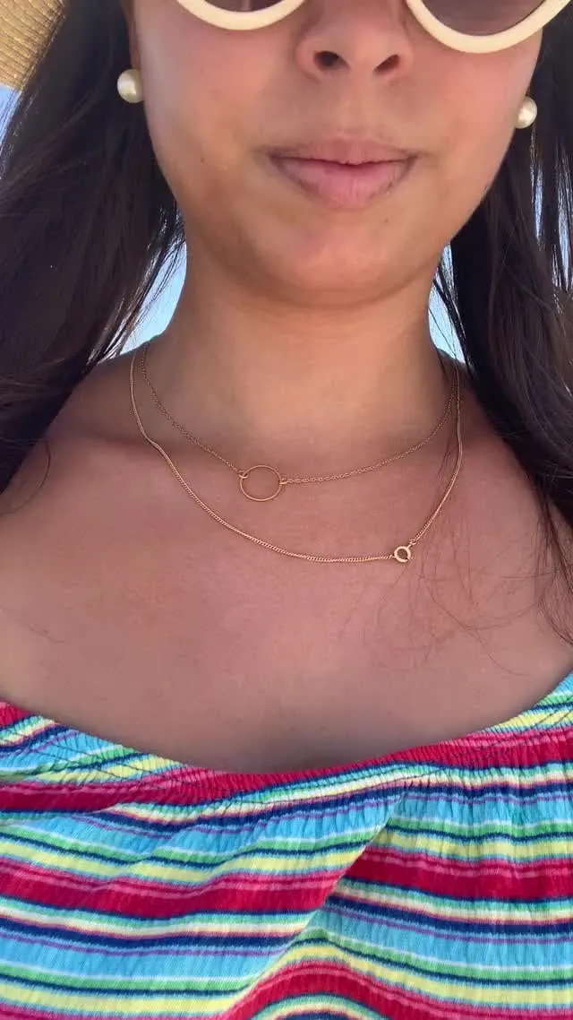 Would you be proud to have a flashing girlfriend?