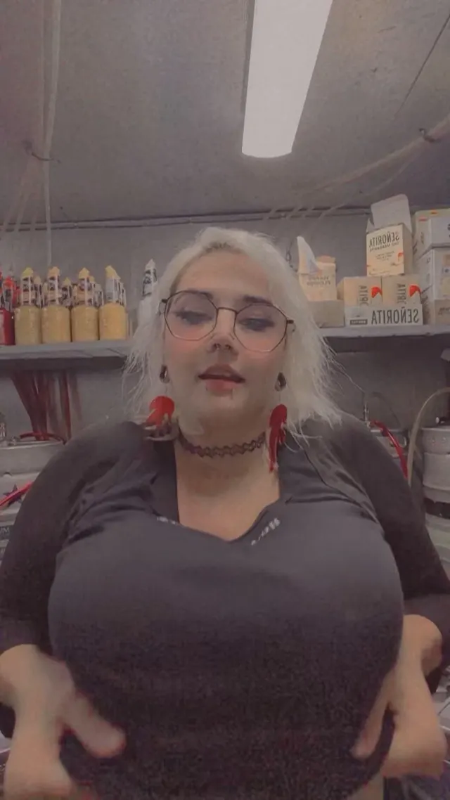 Bored ... So flashing while at work it is