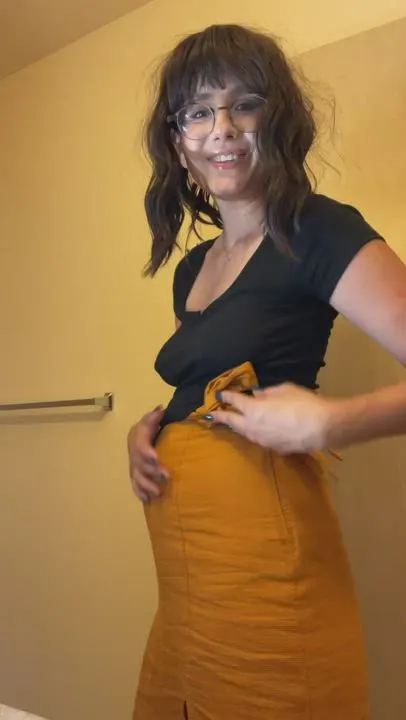 Showing off my body for you at 4 months pregnant