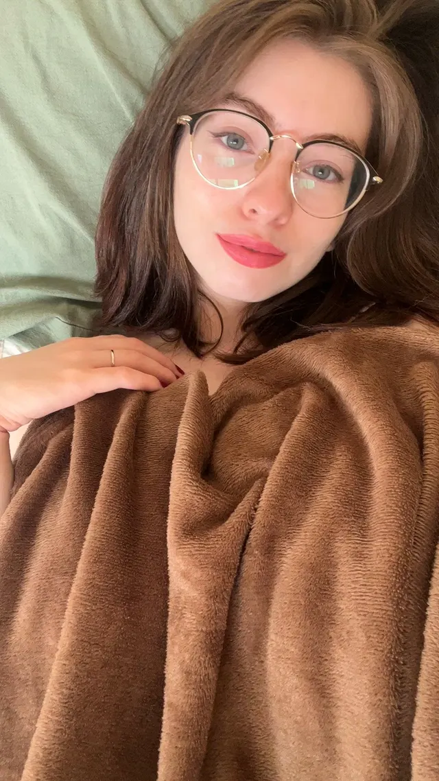 A tittyfuck a day will make me the happiest girlfriend on earth, hope that isn't too much to ask