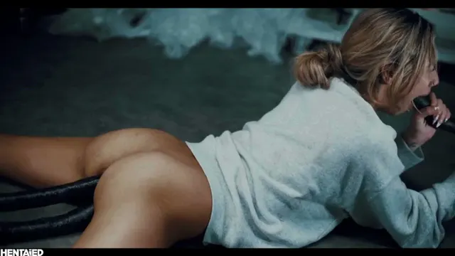 Veronica Leal Fucked In All Three Holes By Alien Tentacles