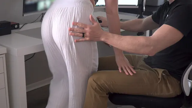 Sucking cock while he is on a zoom meeting [f] [m]