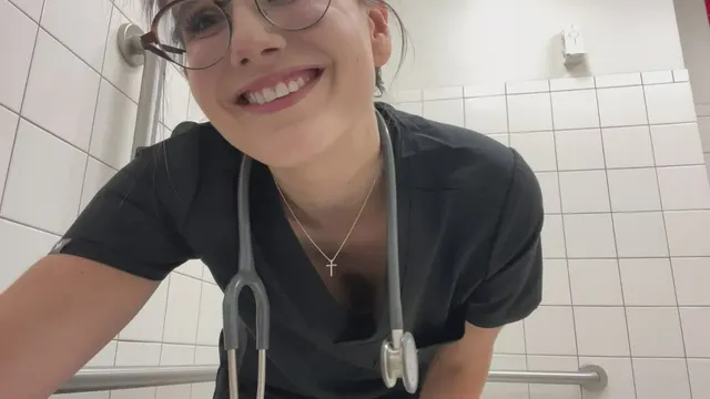 Would you replace this with your cock on my break?