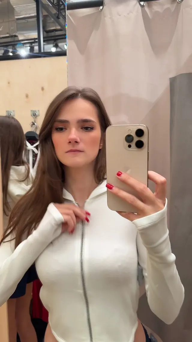 Are there any guys willing to fuck a cute brunette in the changing rooms?