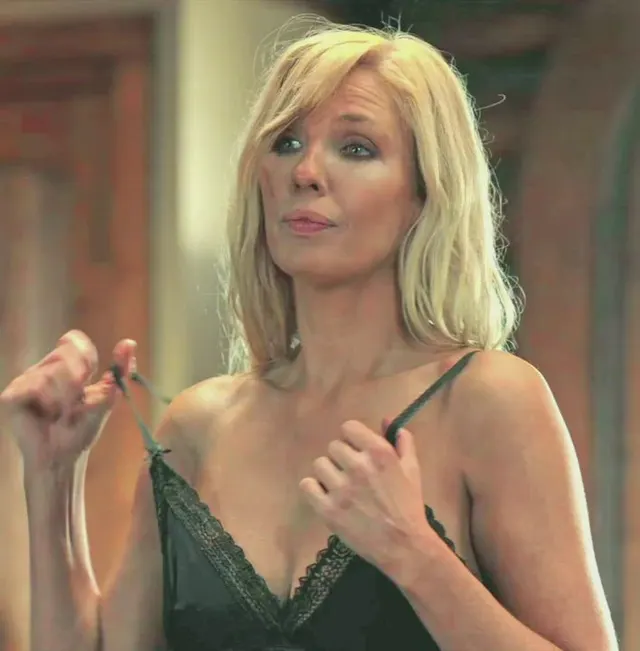 Kelly Reily in Yellowstone'