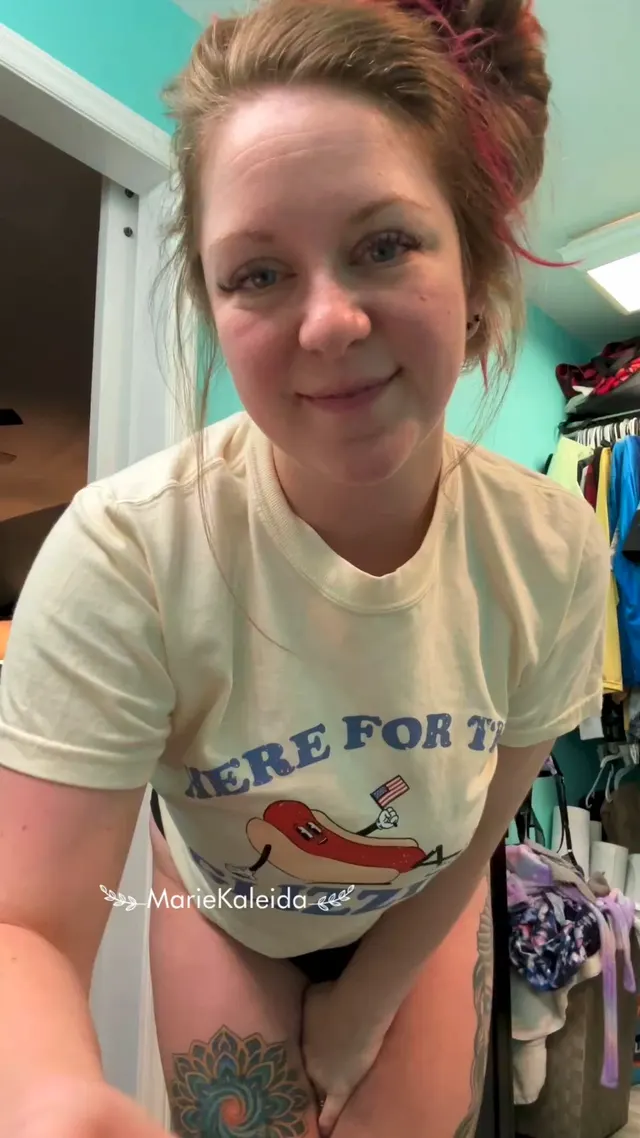 Need a glizzy between these 2 buns ;)