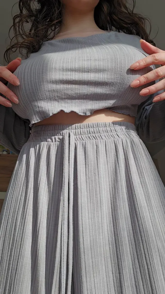 A drop of huge boobs and something interesting at the end...