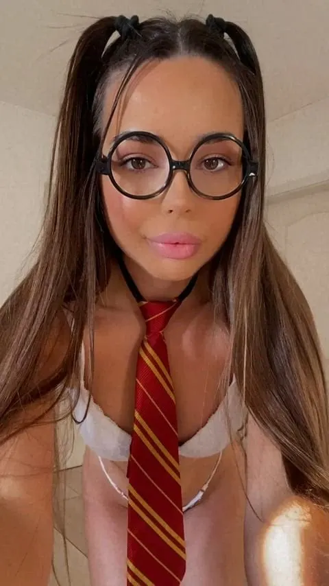 Would you fuck me in the common room late at night?